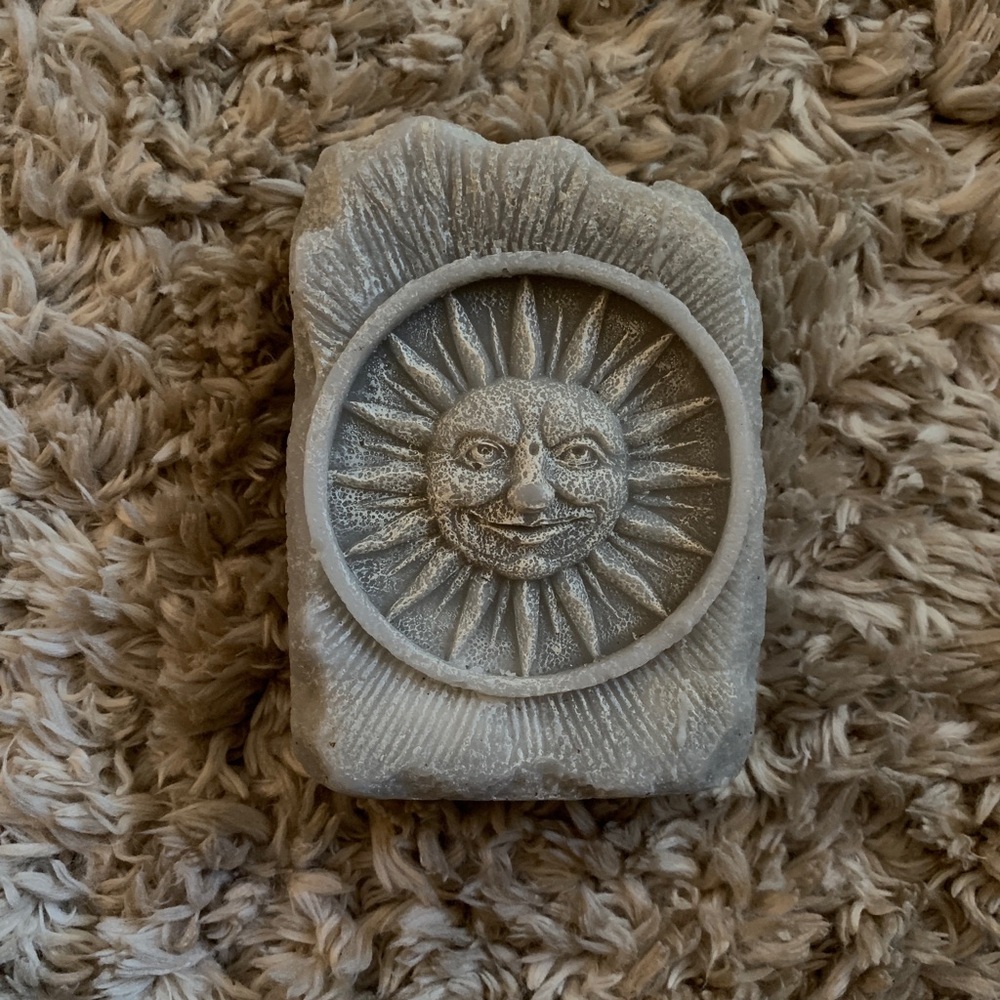 Smiling Sun Candle (Scentless)
